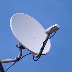 テレビ共聴設備（アンテナ・受信機）